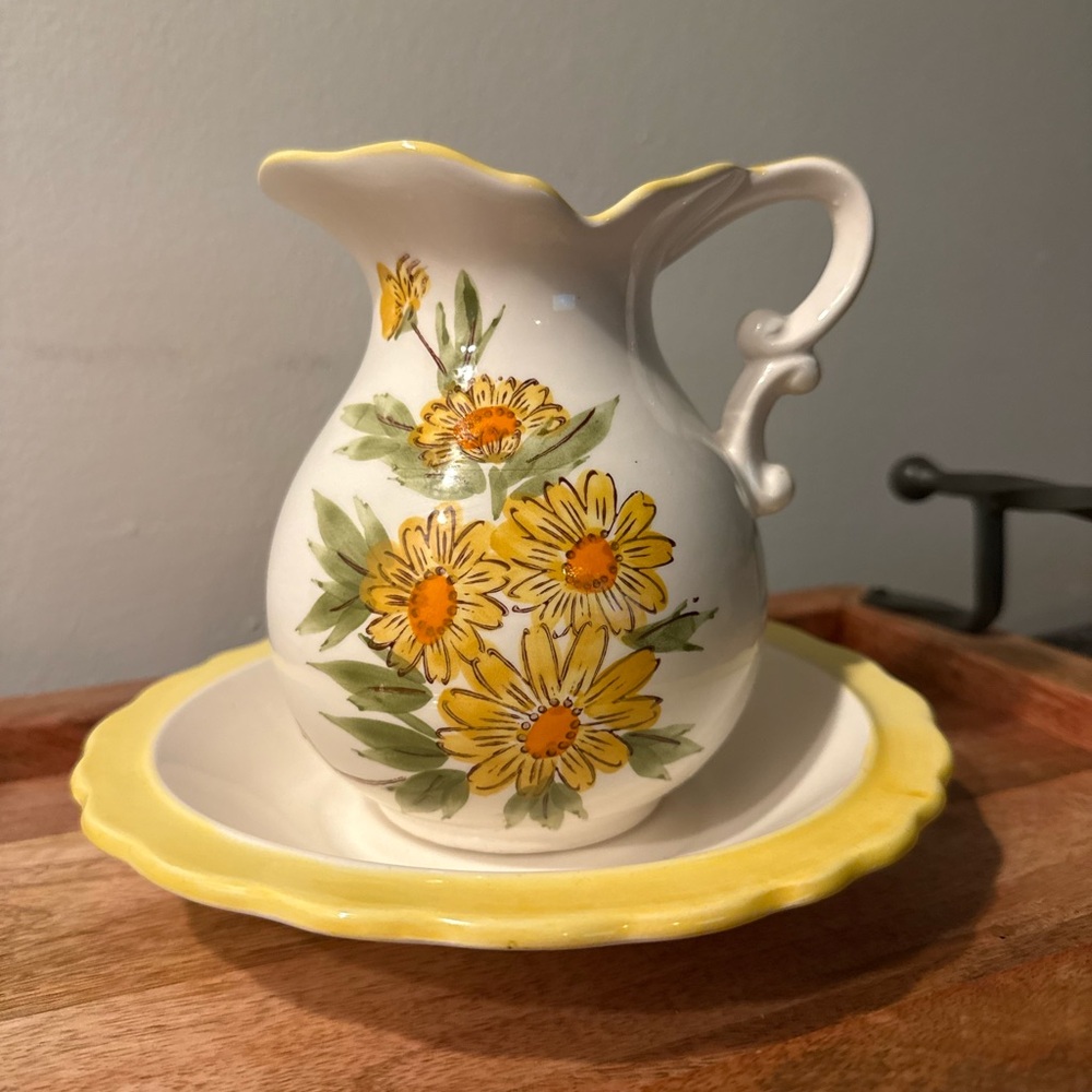 Floral Vtg Mini Pitcher and Saucer Plate Decorative Yellow flower Made in Japan